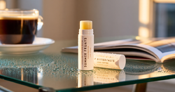 Save $22 on the Summer Fridays Iced Coffee balm by grabbing it from the US via a freight forwarder