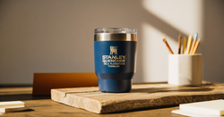 Does purchasing the Stanley Quencher H2.0 FlowState Tumbler from US retailers provide superior value for Japanese residents in 2026?