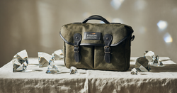The Filson Rugged Twill Original Briefcase is significantly cheaper when sourced through a freight forwarder in 2026