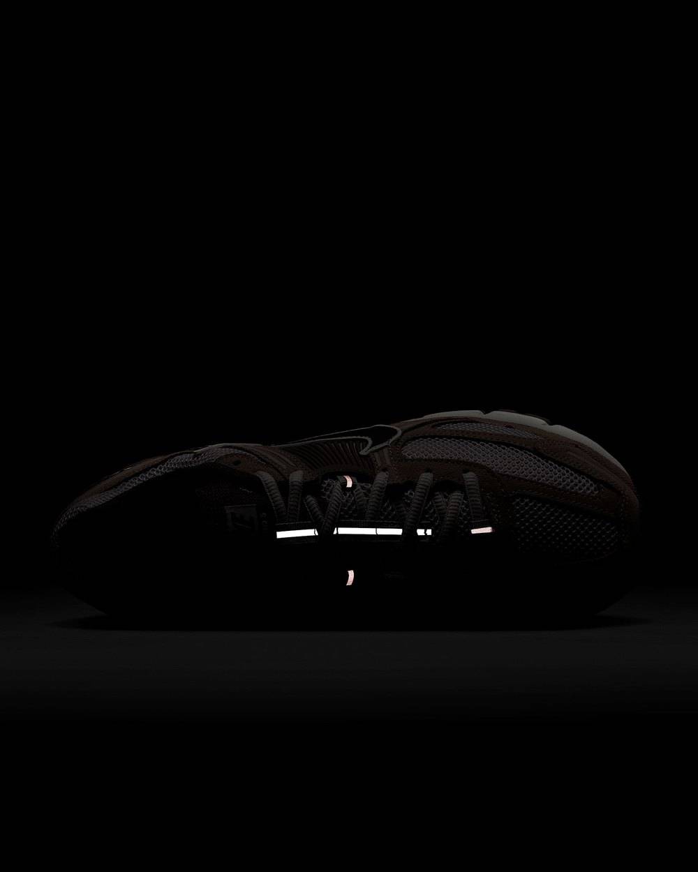 Will your sneaker strategy secure the Nike Zoom Vomero 5 US exclusives before they sell out?