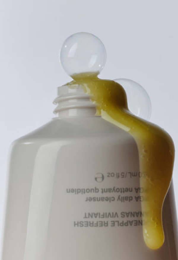 Rhode Skin Pineapple Refresh Cleanser