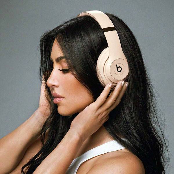 Beats Studio Pro - Kim Kardashian Special Edition