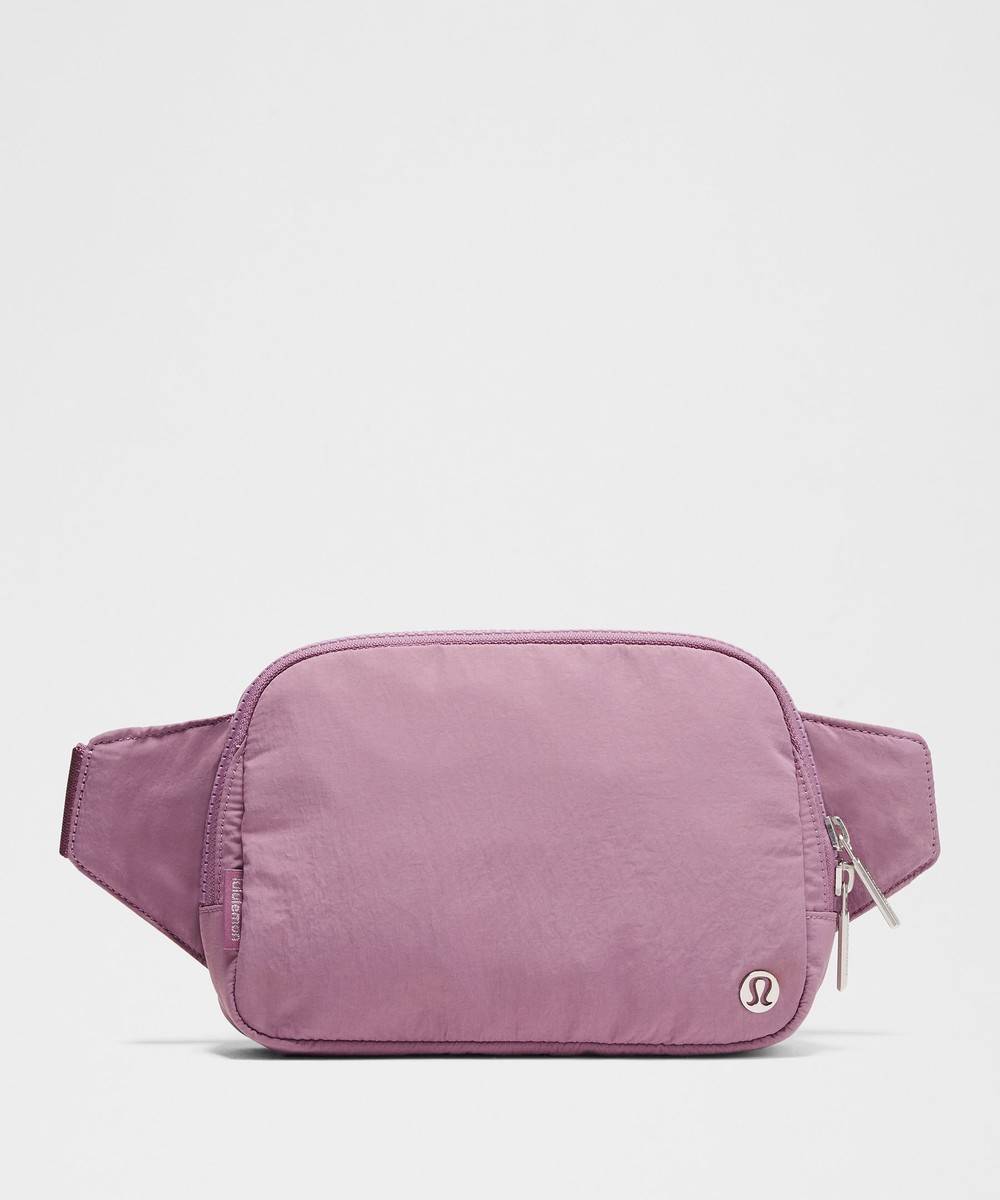 Is the Lululemon 2L Belt Bag actually a 