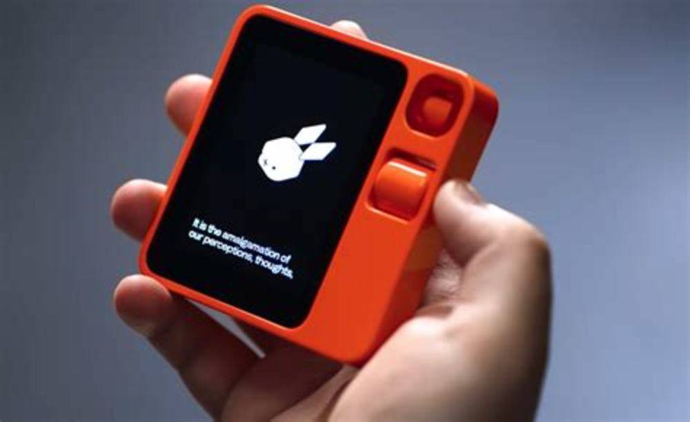 Italian buyers risk losing €199 on Rabbit R1 pre-orders without a verified US address