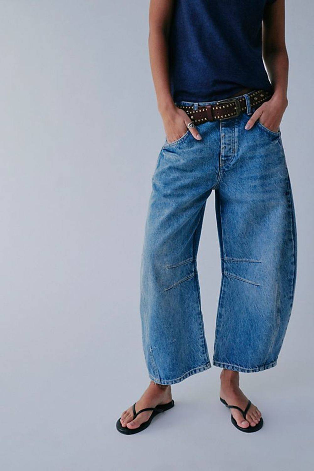 Your Free People Barrel Jeans order might cost €75 extra if you ignore these Belgium shipping tips