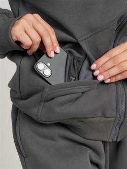 Why is the US-exclusive Comfort Travel Essentials Hoodie trending in Singapore right now?