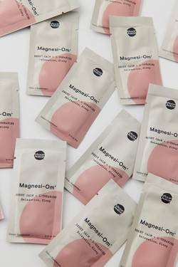 I found a better way to get Moon Juice Magnesi-Om Berry Refill Pouches delivered to Malaysia