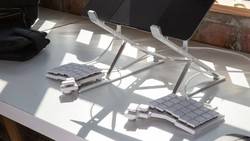 Everything I learned while shipping my ZSA Voyager from the US to the Netherlands