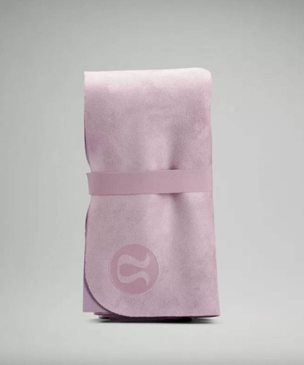 Lululemon US vs European Storefronts: Is there a secret path to get the 2-in-1 Travel Mat in the Netherlands?