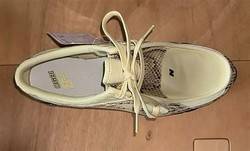 I am getting the New Balance 1890 Star Burst from the US for much less than Seoul retail