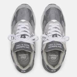 Secure the New Balance 993 District of Columbia in Thailand vs Missing the Drop
