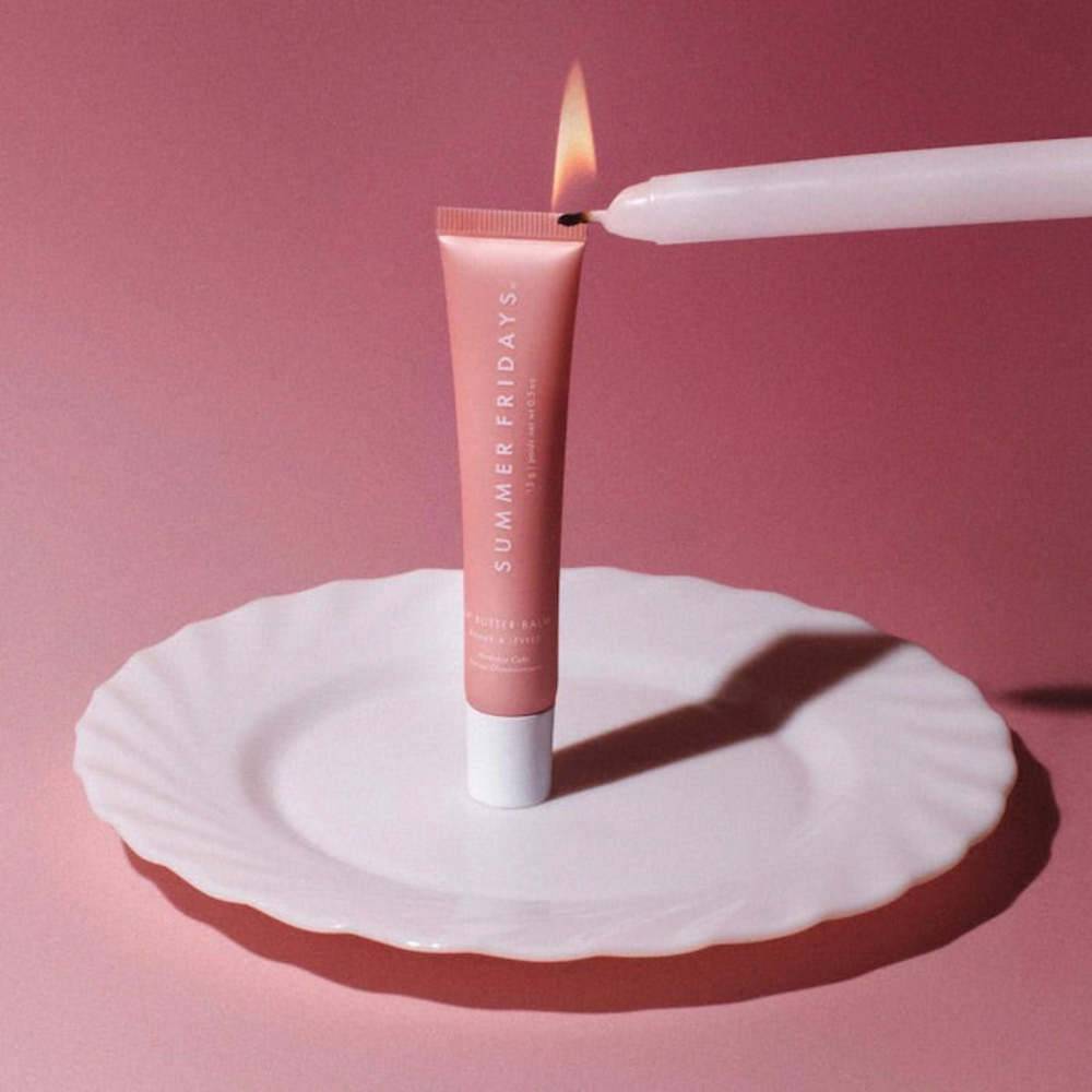 Securing the Summer Fridays Marshmallow Lip Balm for delivery to Germany