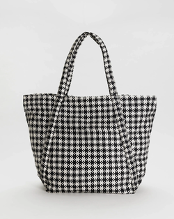 US Boutique Prices vs. Korean Reseller Markups: A 2026 Baggu Cloud Bag Price Check