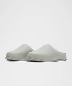 The logistics of securing the US-exclusive Lululemon ZenMode Mule for United Arab Emirates delivery