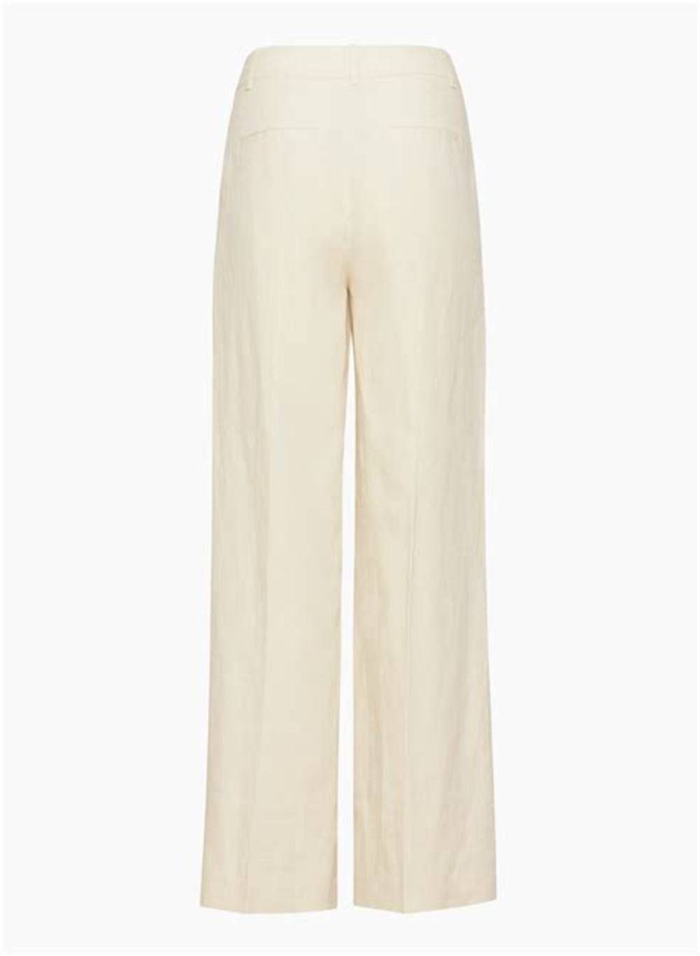 Is it actually worth ordering the 2026 Aritzia Effortless Pant from the US to Italy?