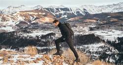 Western Rise Evolution Pant 2.0 US availability versus France shipping restrictions