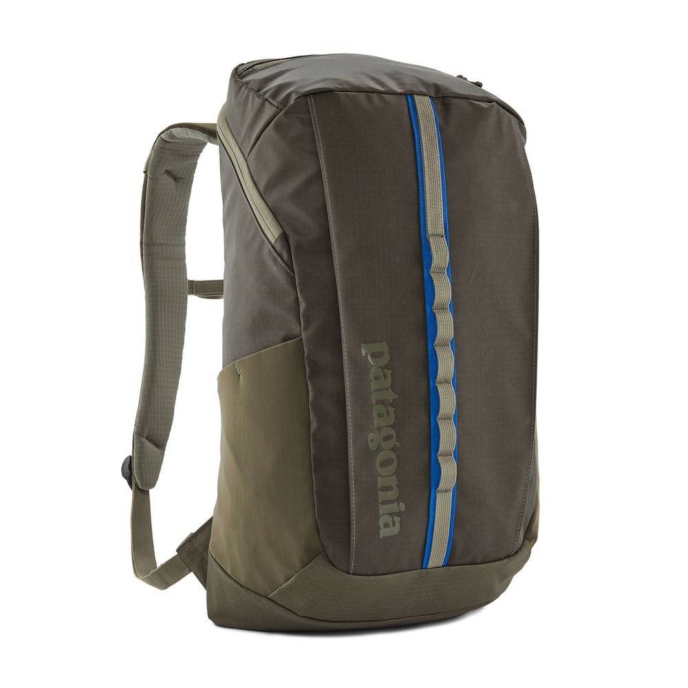 Will your Patagonia Black Hole Pack 25L order get canceled by US retailers?