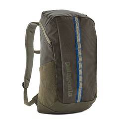Will your Patagonia Black Hole Pack 25L order get canceled by US retailers?