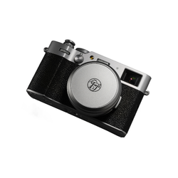 Ordering the Fujifilm X100VII Silver from the USA to bypass local Dutch stock shortages