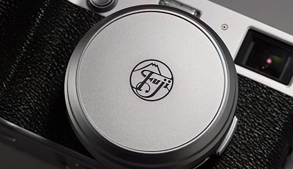 Does a systematic procurement plan ensure the Fujifilm X100VI Heritage Edition reaches your Dutch address?