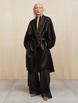 What are the essential procurement facts for the Fear of God Collection Nine womenswear debut in Thailand?