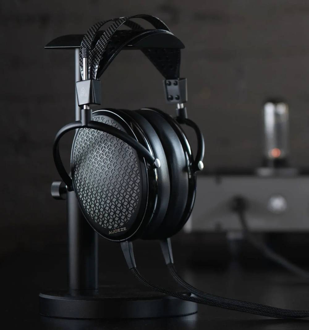 Ordering the Audeze CRBN2 from the US without any extra paperwork