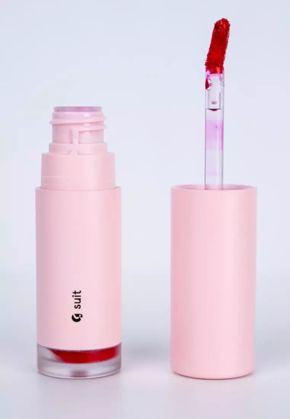 Does importing Glossier G Suit Soft Touch Lip Creme to the Netherlands justify the logistics costs?