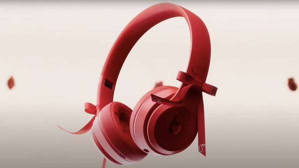 Beats Solo 4 (Special Edition 'Matte Canyon' Colorway)