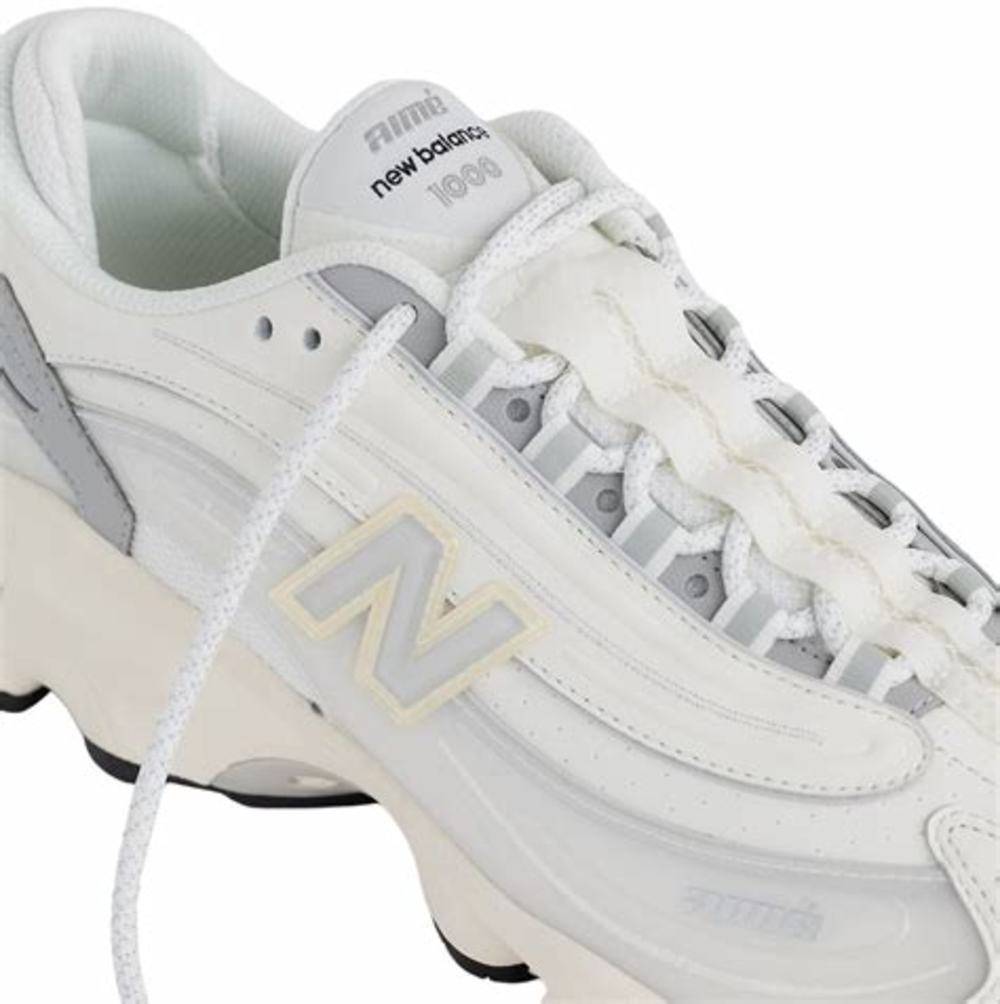 I saved €120 shipping the Aime Leon Dore New Balance 1000 to Spain