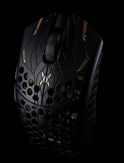 Why I imported the Finalmouse UltralightX Guardian from the US to Switzerland to save money