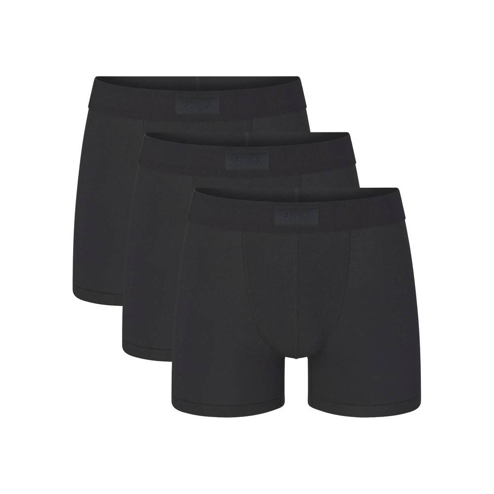 Could you save €42 on Skims Mens 2026 Performance Tech Boxer Briefs by shopping like a local in New York?