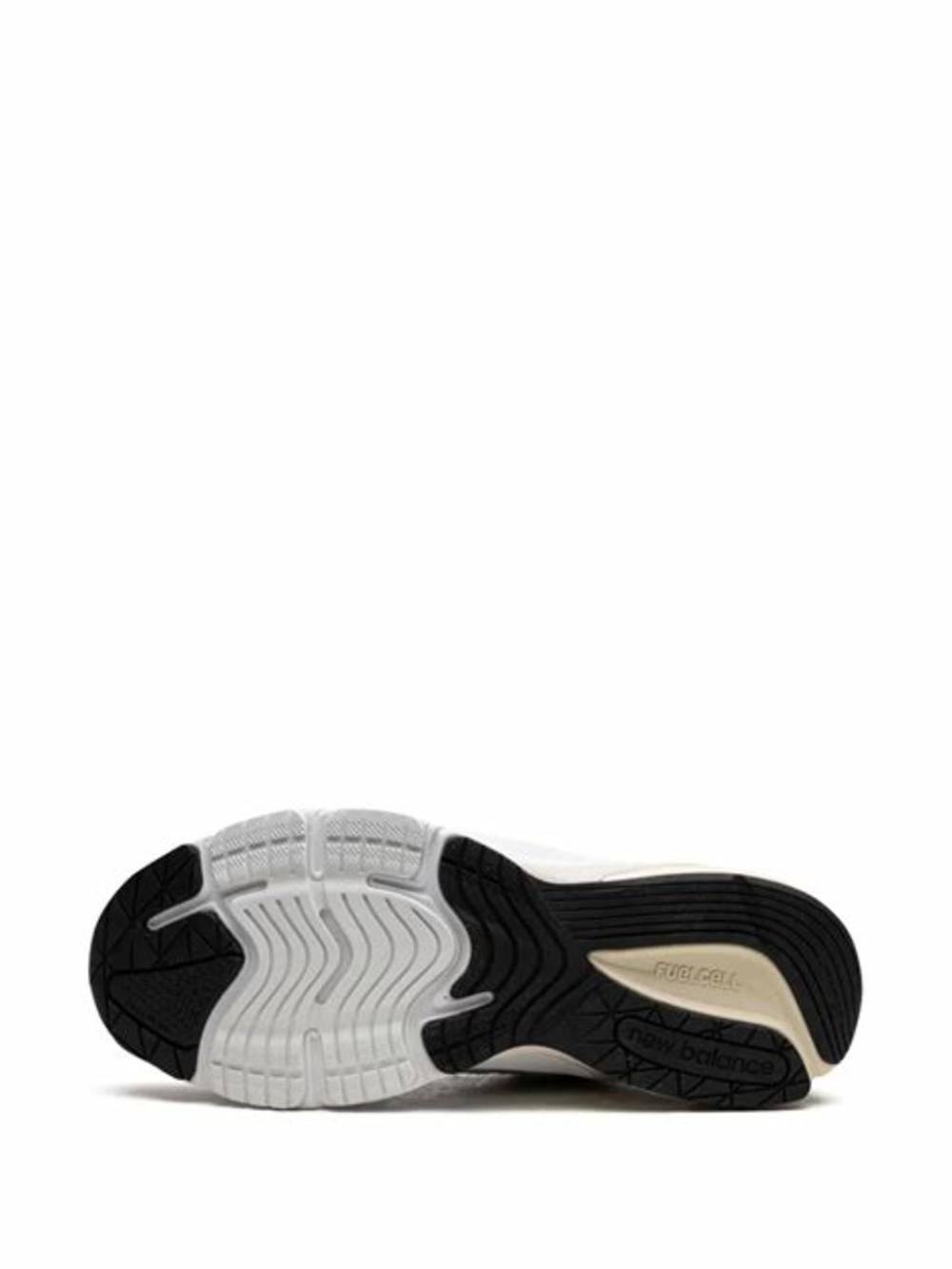 I secured the New Balance 990v7 from the US for delivery to Germany with minimal effort