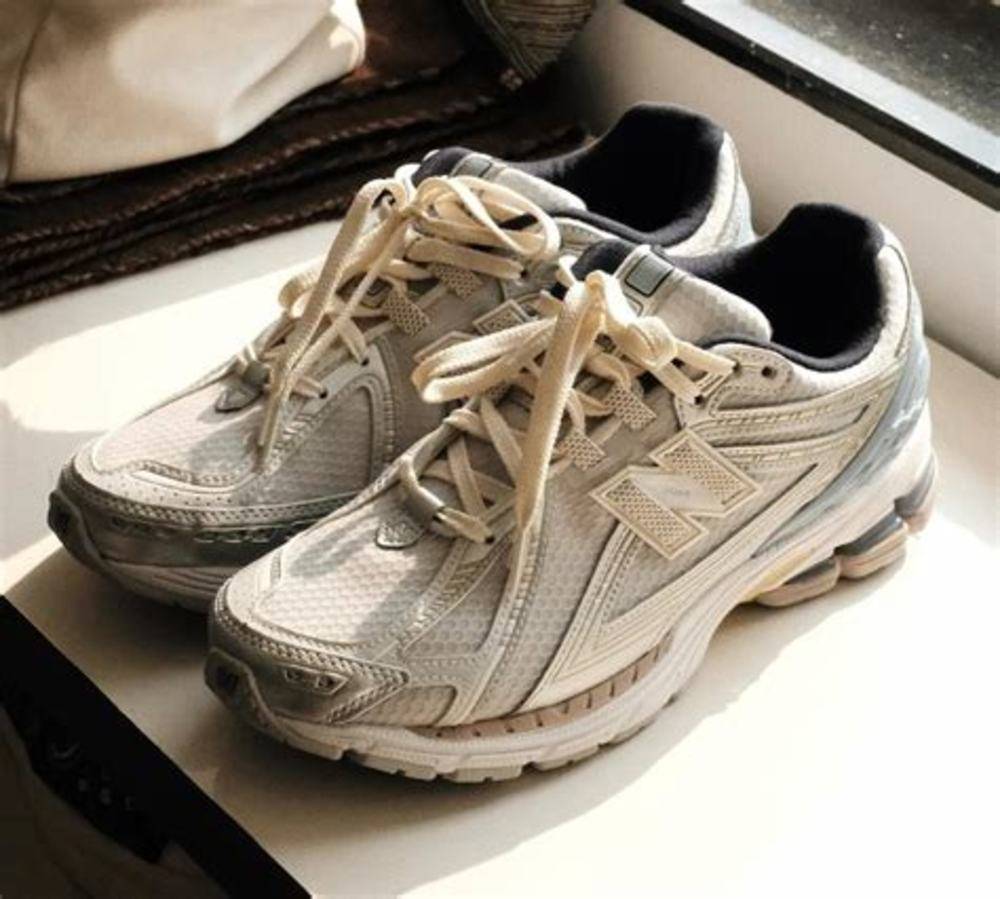 The extreme price inflation for the Kith x New Balance 1906R Spring 2026 US Exclusive in France requires immediate shipping alternatives