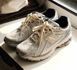 The Financial Logic Behind My Choice to Import the Kith x New Balance 1906R to Singapore Directly