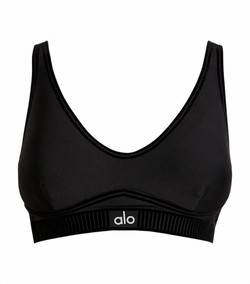 Securing the US-exclusive Alo Yoga Neon Bloom collection for Australian wardrobes in 2026