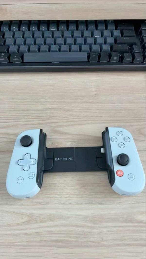 Backbone One (Gen 3) Mobile Gaming Controller