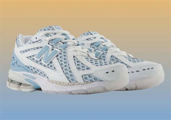 New Balance 1906R 'Chrome Blue' (US Exclusive Colorway)