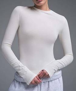 I found that buying Skims 2026 Anniversary Sets from the US beats Singapore reseller prices