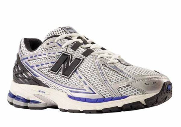 New Balance 1906R (US Exclusive 'Silver/Metallic' 2026 Edition)