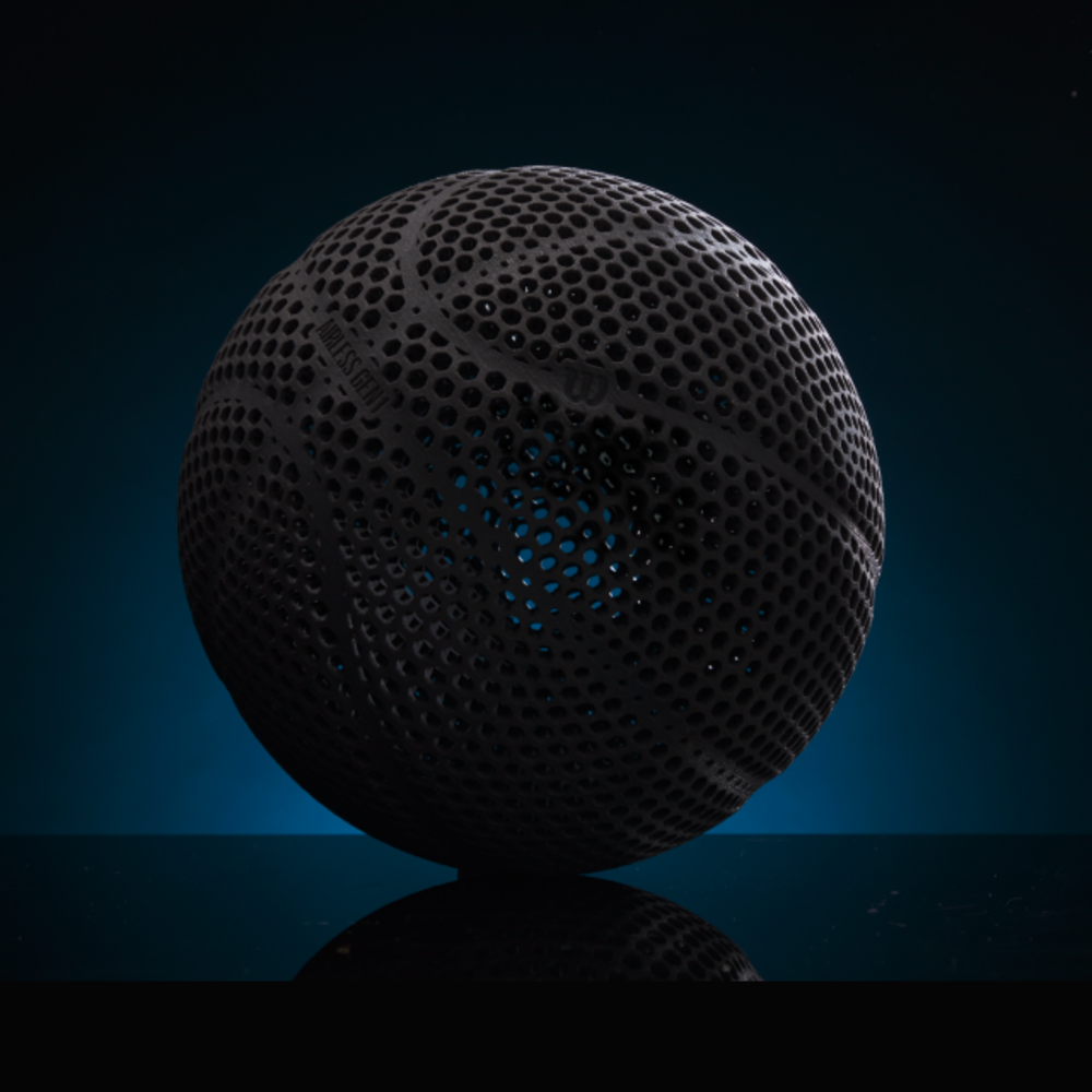 Saving €350 on the Wilson Airless Gen2 Black Edition is simply the holey grail of French logic