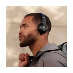 Order the Beats Solo 4 Matte Pastel collection from the US with a freight forwarder