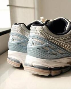 Kith for New Balance 1906R Spring 2026 retail vs secondary market prices – is shipping from the USA to France actually a better deal?