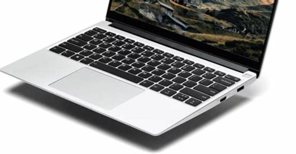 Save €285 on the Intel Core Ultra 2 Framework Laptop 13 because waiting for French stock is a DIY disaster