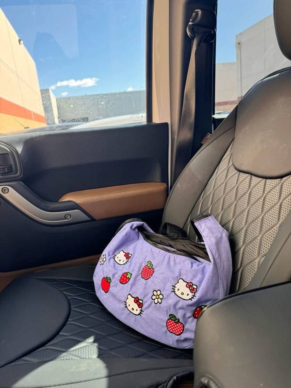 Baggu x Sanrio 2026 'Cinnamoroll' Medium Crescent Bag