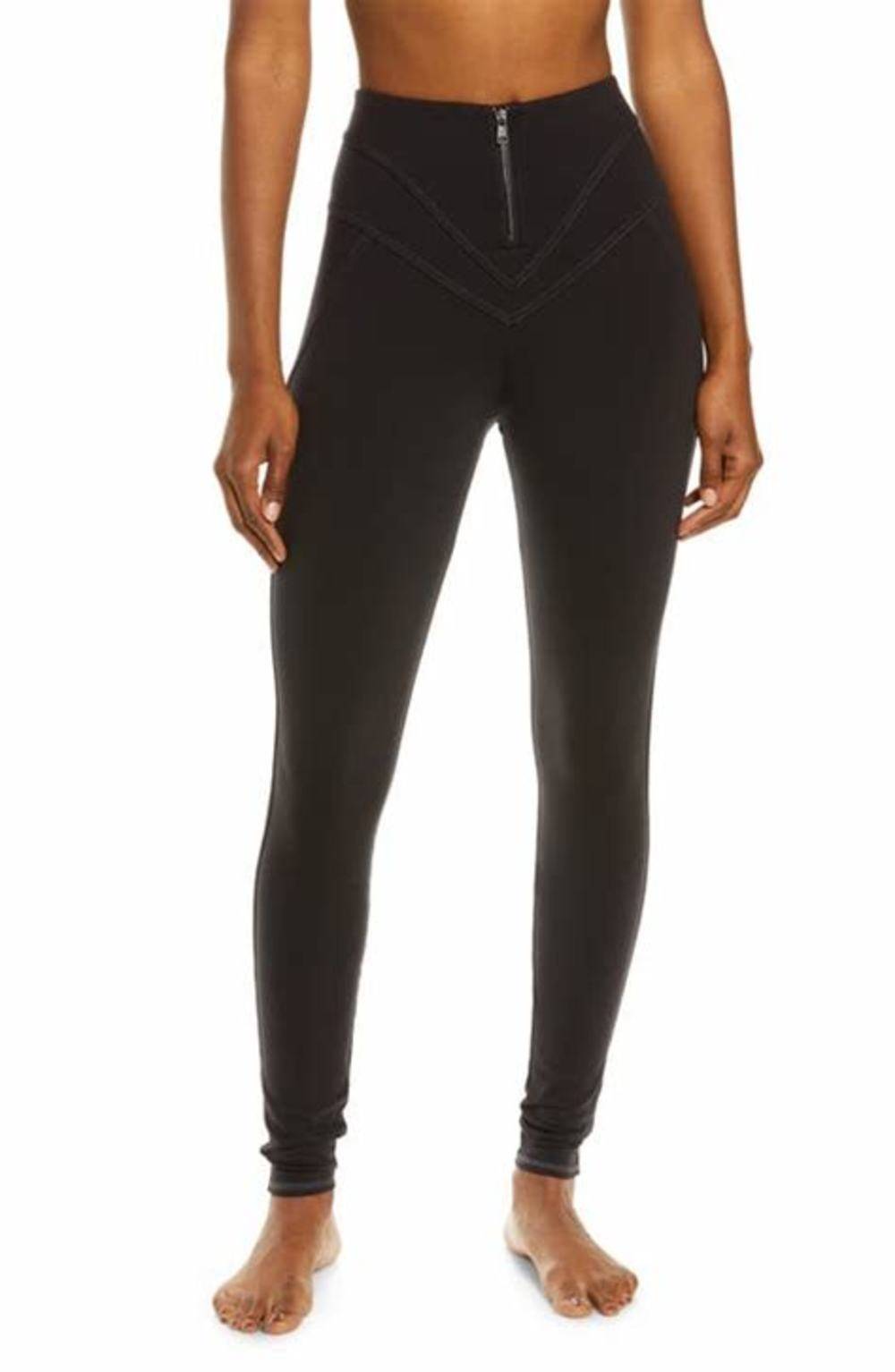 Is a US freight forwarder the secret to snagging 2026 Digital Lavender Alo Yoga leggings in the Netherlands?