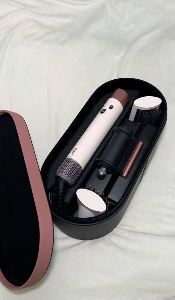 Dyson Airstrait (2026 'Rose Gold & Onyx' Edition)