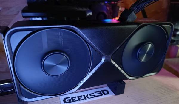 NVIDIA GeForce RTX 5070 Founders Edition
