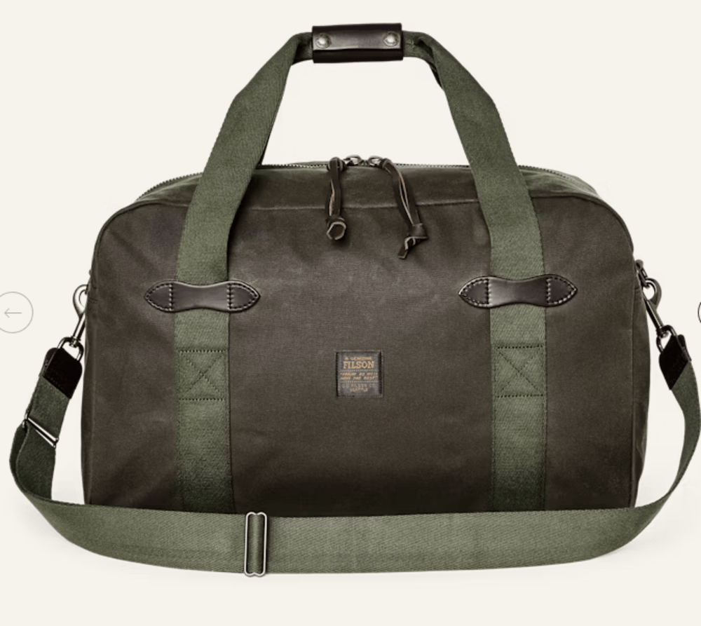 Why an international shipping service is the most efficient way to get the Filson 2026 Heritage Duffle to Italy