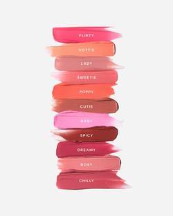 I brought the Saie Liquid Gold blush to the Netherlands when US retailers refused to ship
