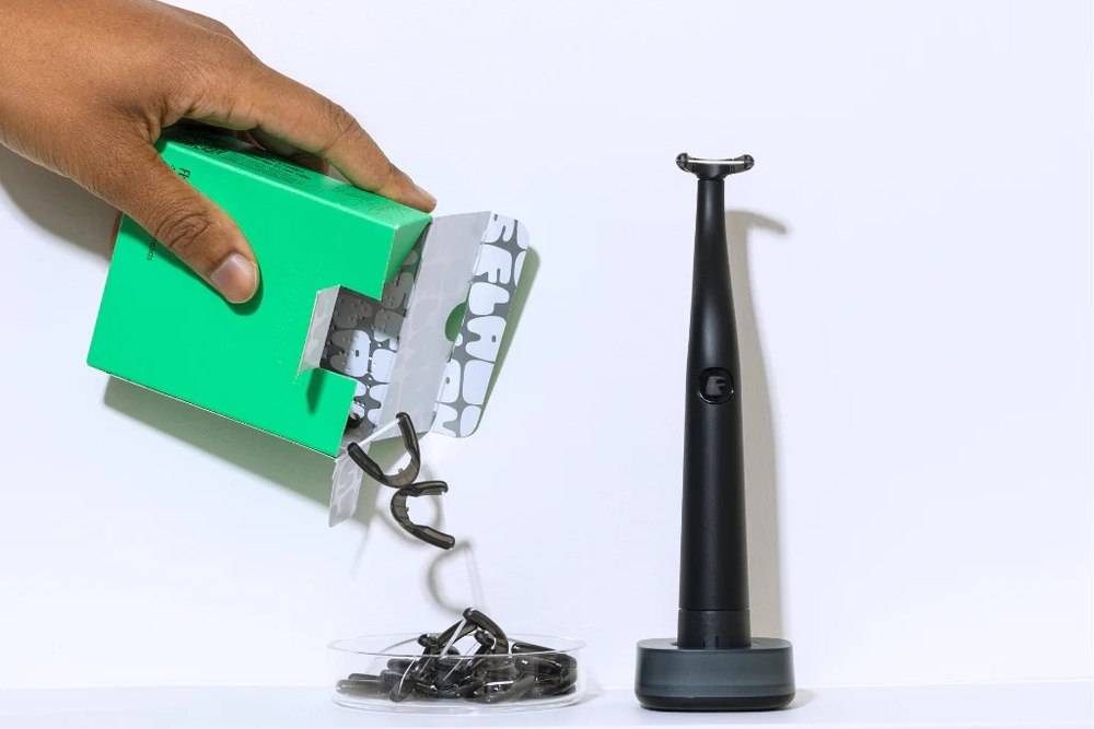 Flaus vs European Plaque: Is shipping US dental tech to Italy truly a logistical nightmare?